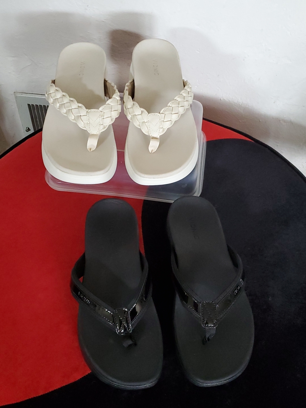 2 Pair Vionic Wedge Thong Sandals - Kenji In Cream, High Tide 2 In Black
